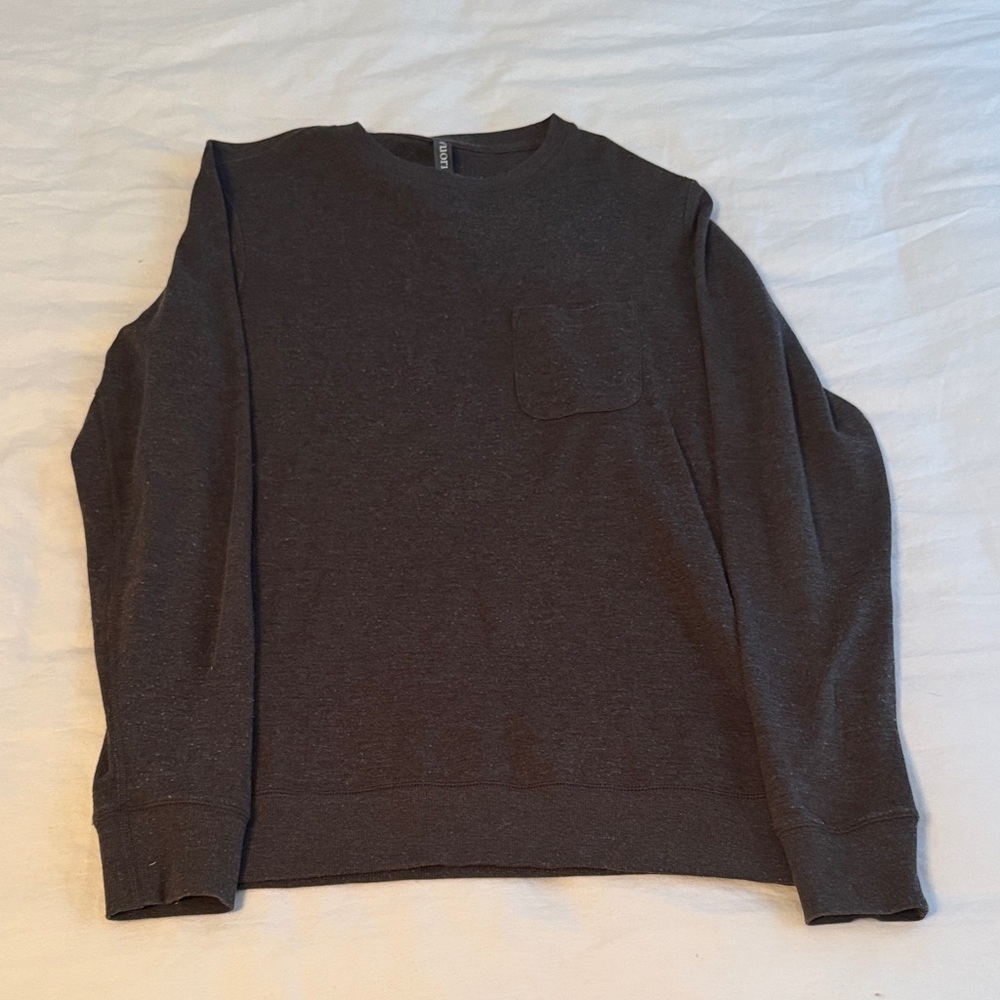 Vuori Men's Dark Gray Crewneck Sweater